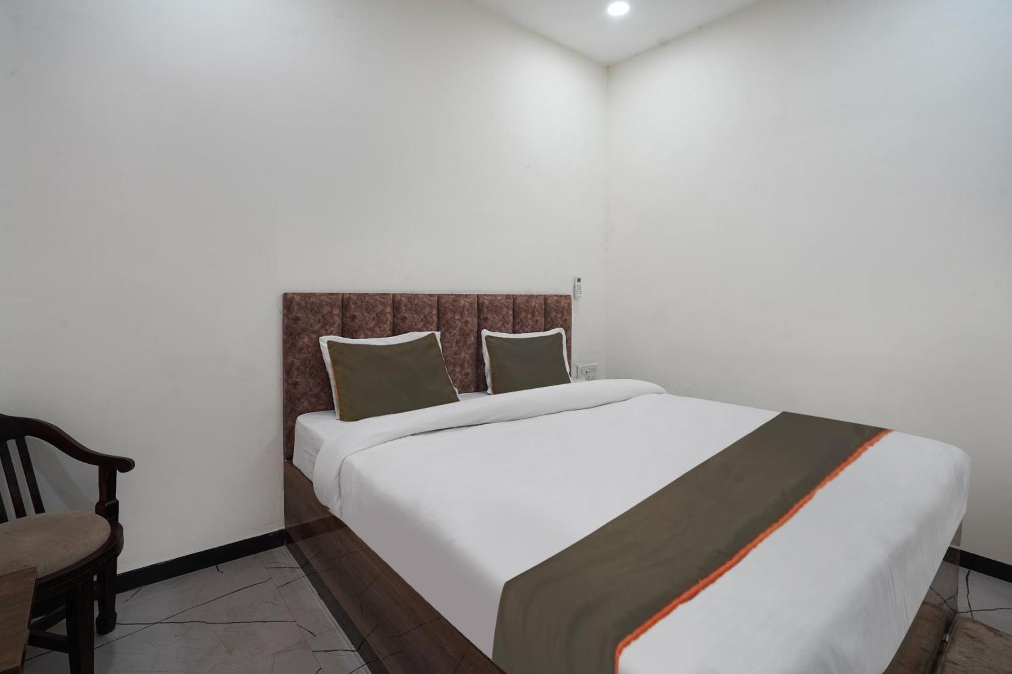 Townhouse Amanaka Formerly Hotel City Pride Rāipur Exterior foto